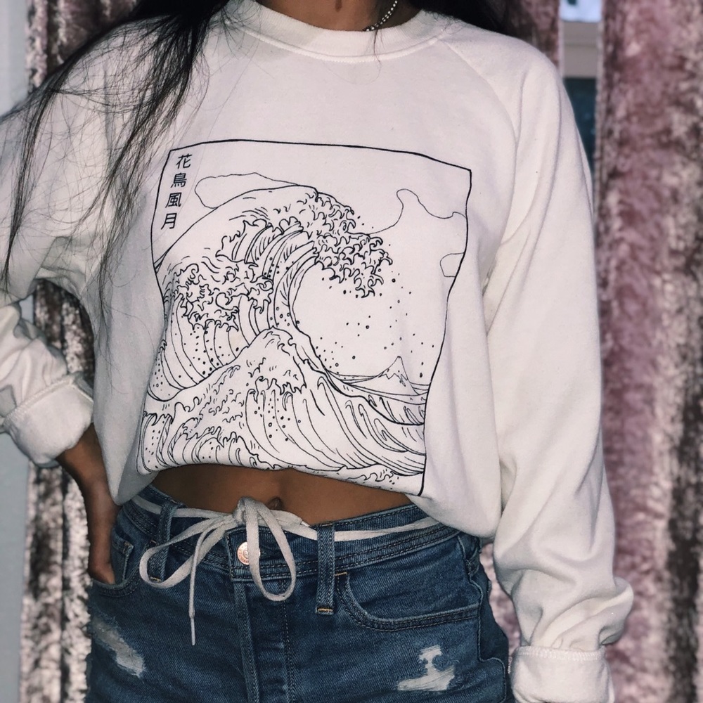 Trendy white pacsun sweatshirt